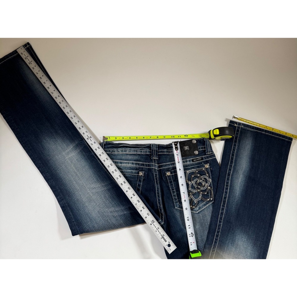 Miss Me JP6120B Bootcut Jeans Dark Wash Floral Rhinestone Embellished Size 30x34 - Picture 7 of 7
